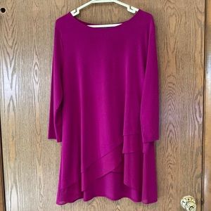 Beautiful fuchsia long top